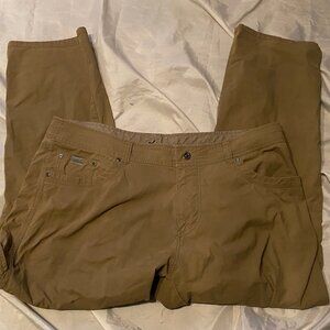 Kuhl Revolvr Stretch Lightweight Mens Khaki Pants Size 40 x 30 (1)